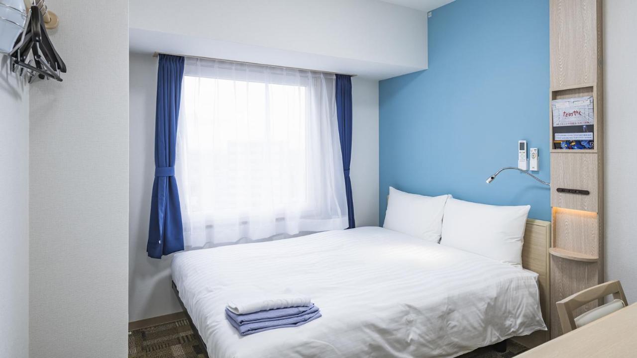 Toyoko Inn Kita-Asaka-Eki Nishi-Guchi Exterior photo